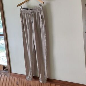 Women’s NWT Silver Jeans Co Ashley Jogger Linen Blend Pants Relaxed Fit Size S